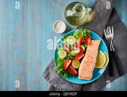 Dampf Lachs und Gemüse, Paleo, Keto, fodmap-Diät. Stockfoto