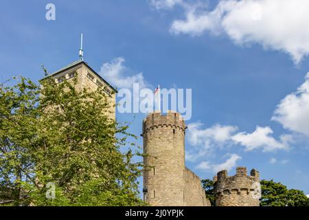 Zu den Hauptinhalt springen Hilfe zur Barrierefreiheit Feedback zur Barrierefreiheit Google Alle N Stockfoto