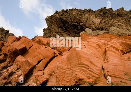 Felsklippe in Caleton Oscuro. Montana Clara. Integral Natural Reserve von Los Islotes. Kanarische Inseln. Spanien. Stockfoto