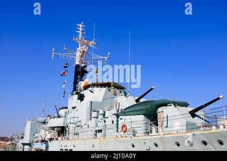 HMS Cavalier, Zerstörerin der Royal Navy im zweiten Weltkrieg. Erbaut in Chatham 1944. Chatham Historic Dockyard, Kent, England Stockfoto