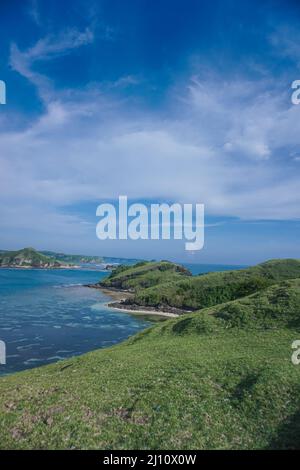 Luftaufnahme der Schönheit der Merese Hügel Lombok Insel bei Sonnenuntergang, West Nusa Tenggara. Lombok, Indonesien Stockfoto
