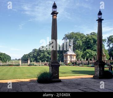 Montacute Haus, Gartenpavillon Stockfoto