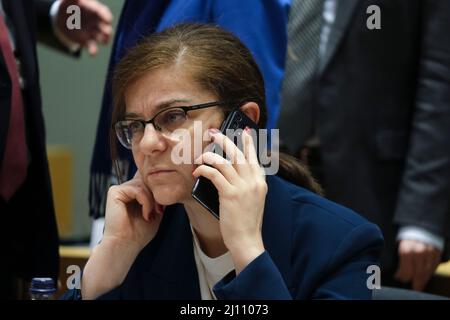 Teodora Genchovska zu Beginn eines Ministertreffens des Rates für Auswärtige Angelegenheiten am EU-Hauptsitz in Brüssel, Belgien. 21. März 2022. Kredit: ALEXANDROS MICHAILIDIS/Alamy Live Nachrichten Stockfoto