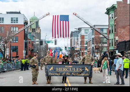 20. März 2022, South Boston St. Patrick's Day Parade, produziert vom South Boston Allied war Veterans Council Stockfoto