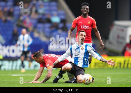 Sergi Darder von RCD Espanyol während des La Liga-Spiels zwischen RCD Espanyol und RCD Mallorca spielte am 20. März 2022 im RCDE-Stadion in Barcelona, Spanien. (Foto von PRESSINPHOTO) Stockfoto