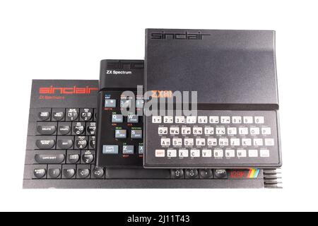 Sinclair ZX Spectrum - ZX81 - Spectrum+ 128k -23. am 2022. April jährt sich die Veröffentlichung des Computers von Sir Clive Sinclair zum 40.. Mal Stockfoto