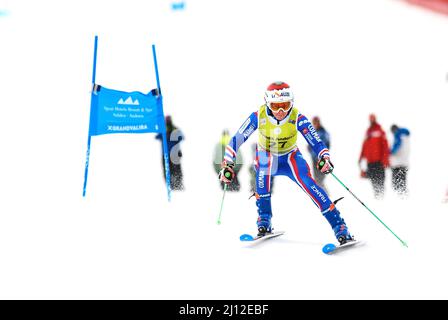 Soldeu, Andorra, Andorra. 19. März 2022. Der französische Alpinskifahrer Tifany Roux tritt beim WomenÃs Riesenslalom FIS European Cup Finals an. (Bild: © Brisa Palomar/Pacific Press via ZUMA Press Wire) Stockfoto