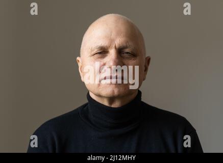 Porträt eines Mannes. Nahaufnahme eines älteren Mannes Stockfoto