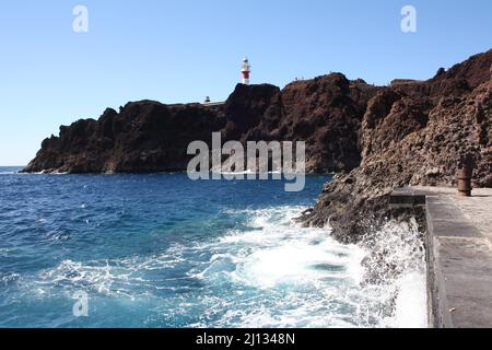 Leuchtturm Faro de Teno auf der kanarischen Insel Teneriffa Stockfoto