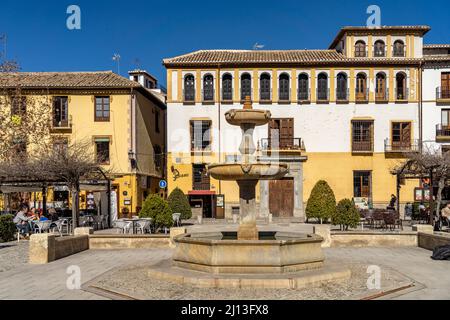 Der Brunnen Fuente del Paseo de los Tristes in Granada, Andalusien, Spanien | Brunnen Fuente del Paseo de los Tristes in Granada, Andalusien, Spanien Stockfoto