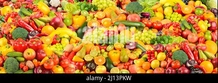 Große breite Hintergrund von frischem und gesundem Obst und Gemüse. Stockfoto