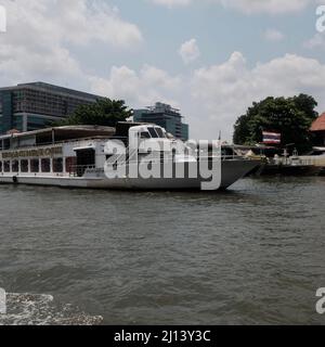 Das Grand Chaophraya River Dinner Cruise Schiff Bangkok Thailand Stockfoto