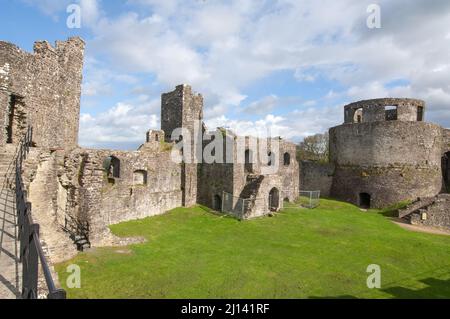 Innenansicht von Dinefwr Castle, Llandeilo, Carmarthenshire, Wales, Großbritannien Stockfoto