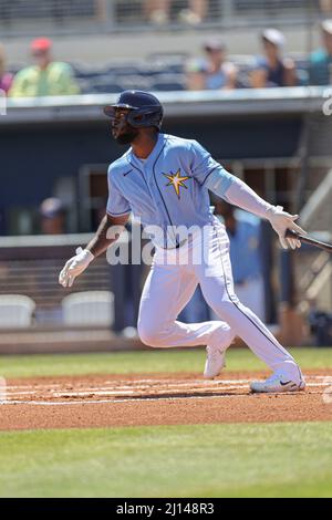 Port Charlotte, FL USA: Tampa Bay Rays Right Fielder Randy Arozarena (56) spielt im ersten Inning während eines Baseballspiels im Frühjahr Stockfoto