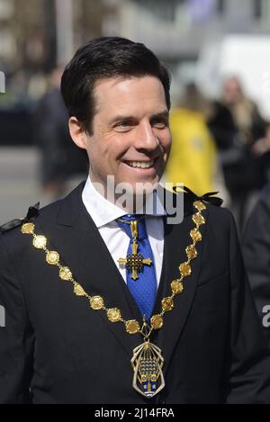 Andrew Smith - der rechtsstarke Oberbürgermeister von Westminster - nimmt am Gedenkgottesdienst für Dame Vera Lynn in der Westminster Abbey Teil, 21.. März 2022 Stockfoto