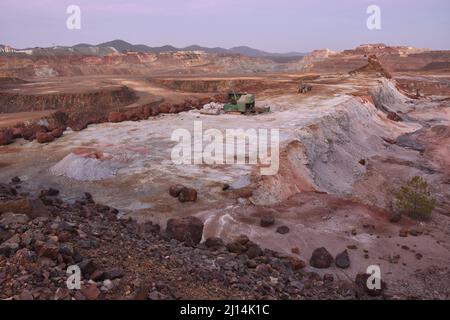 Cerro Colorado, Tagebaumine für Kupfer und andere Erze in der Nähe von Minas de Riotinto, Provinz Huelva, Südspanien. Stockfoto