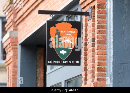 Seattle - 20. März 2022; Schild für das National Park Service Klondike Gold Rush Museum Stockfoto