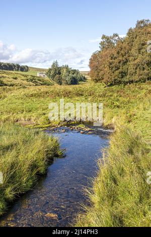 Das Tal des Conglass Water bei Blairnamarrow in der Nähe von Tomintoul, Moray, Schottland, Großbritannien. Stockfoto