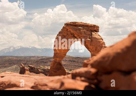 Atemberaubender zarter Bogen im Arches National Park, Utah Stockfoto