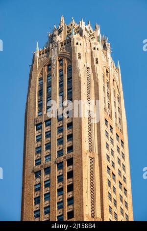 Lightning Spires stehen auf dem GE Building, NYC, USA 2022 Stockfoto