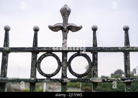 Detailaufnahme von Metallgeländern in Ramsgate Kent Stockfoto