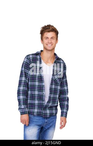 Das offene Hemd und das weiße T-Shirt sehen aus. Porträt eines glücklichen jungen Mannes, der lässig gekleidet ist. Stockfoto