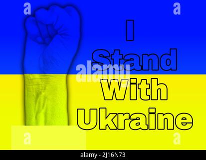 Menschenfaust mit Einer Flagge der Ukraine isoliert auf Ich stehe mit der Ukraine Text Ukraine Flagge Farbe Hintergrund Stockfoto