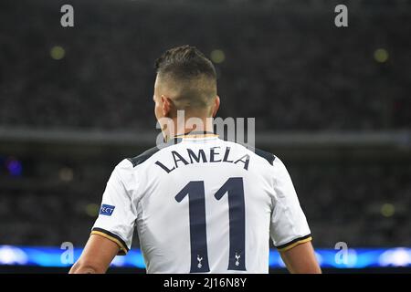 MANCHESTER, ENGLAND - 14. SEPTEMBER 2016: Erik Lamela aus Tottenham, aufgenommen während des UEFA Champions League-Spiel der Gruppe E zwischen Tottenham Hotspur und AS Monaco im Wembley-Stadion. Copyright: Cosmin Iftode/Picstaff Stockfoto