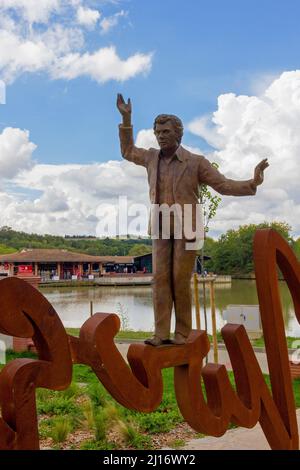 Route, die Claude Nougaro und seiner Karriere gewidmet ist, auf dem Rastplatz der Autobahn Port Lauragais (A61) entlang des Canal du Midi. Werke von Pascale und Thierry Delorme. Avignonet Lauragais, Österreich, Frankreich Stockfoto