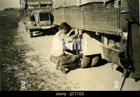 2. Weltkrieg WW2 deutsche Soldaten erobern URSS - august 1941, wehrmacht - Operation Barbarossa - Wassiljewa, Russland - LKW Stockfoto