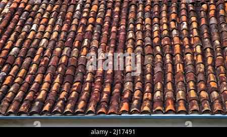 Alte Dachziegel in Ouro Preto, Minas Gerais, Brasilien Stockfoto