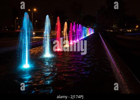 Die bunten Fauntains von Warschau Stockfoto