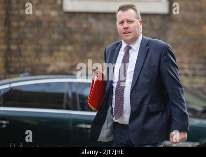 London, Großbritannien. 23. März 2022. Mark Spencer MP, Lord President of the Council, Leader of the House of Commons. Die Minister nehmen vor der Frühjahrserklärung an einer Kabinettssitzung in der Downing Street Teil. Kredit: Imageplotter/Alamy Live Nachrichten Stockfoto