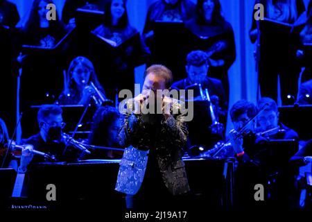 Bergamo Italia 22. März 2022 Roby Facchinetti live im Teatro Gaetano Donizetti © Andrea Ripamonti / Alamy Stockfoto