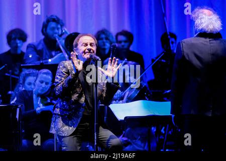 Bergamo Italia 22. März 2022 Roby Facchinetti live im Teatro Gaetano Donizetti © Andrea Ripamonti / Alamy Stockfoto