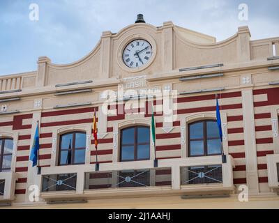 Detailansicht des Rathauses ('Casa Consistorial') in Garrucha, Almería, Spanien Stockfoto