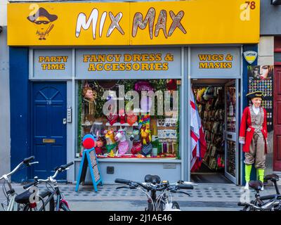 Mix Max Costume Store in der Berwick Street Soho London. Mix Max Fancy Dress Store im 78 Berwick St Soho Central London. Mix Max Soho. Stockfoto