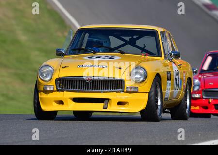 Stuart Balfour, MG BGT V8, BCV8 Championship, ein 20-minütiges Rennen mit MGB, MG C und MGBV8, entweder Standard oder modifiziert, Equipe Classic R Stockfoto