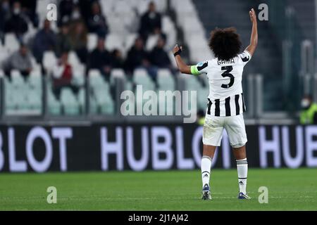 Turin, Italien. 23. März 2022. Sara Gama von Juventus FC zeigt sich während des UEFA Champions League-Viertelfinales, dem ersten Beinspiel zwischen Juventus FC und Olympique Lyon. Quelle: Marco Canoniero/Alamy Live News Stockfoto