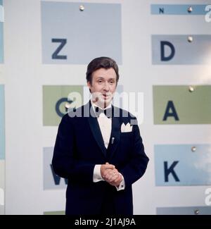 Peter Alexander präsentiert Spezialitäten, Show Sendereihe, Deutschland 1969 - 1978, Sendung vom 20. Februar 1972, Mitwirkende: Peter Alexander Stockfoto