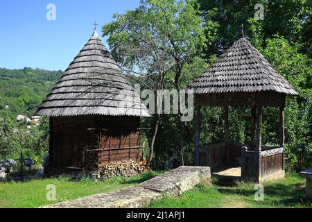 Unesco Weltkulturerbe: Holzkirche von Budesti, erbaut 1760, Banat, Rumänien, Unesco Weltkulturerbe: Holzkirchen von Budesti, hier sterben die Obere Kirche Stockfoto