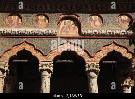 Stavropoleos-Kirche, einstisches Gotteshaus der griechischen Kaufleute, Bukarest, Rumänien / Stavropoleos Church, ehemaliges Gotteshaus der Griechen Stockfoto