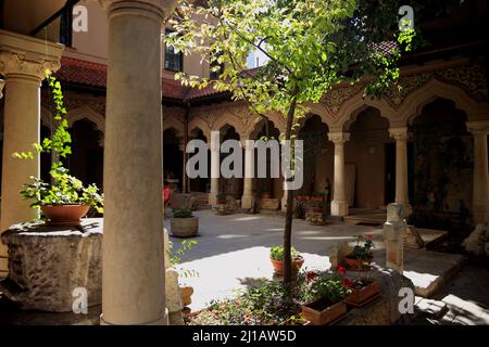 Stavropoleos-Kirche, einstisches Gotteshaus der griechischen Kaufleute, Bukarest, Rumänien / Stavropoleos Church, ehemaliges Gotteshaus der Griechen Stockfoto