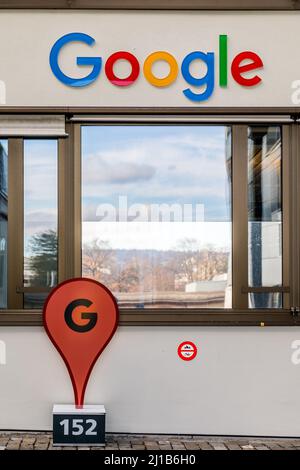 FASSADE DER GOOGLE-ZENTRALE IN ZÜRICH, SUCHMASCHINE, GAFA, WIRTSCHAFT, BÖRSE, NASDAQ, ZÜRICH, KANTON ZÜRICH, SCHWEIZ Stockfoto