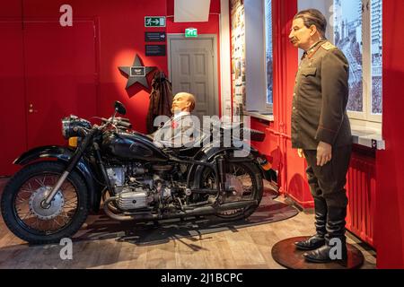 LENIN-MUSEUM IN DER ARBEITERHALLE VON TAMPERE, WO SICH WLADIMIR ILITCH LENINE UND JOSEPH STALIN 1905 HEIMLICH TRAFEN, KAAKINMAA-VIERTEL, TAMPERE, FINNLAND, EUROPA Stockfoto