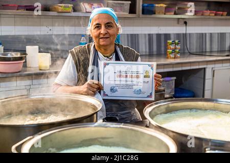 Konditorei der Patisserie Petek Pastanesi in Famagusta, Türkische Republik Nordzypern (TRNC) Stockfoto