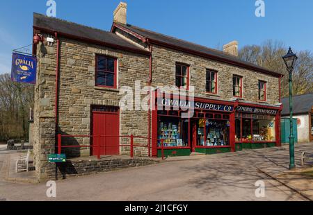 Gwalia Stores im National History Museum, St. Fagans, Cardiff, Wales Stockfoto