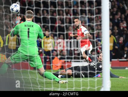 LONDON, ENGLAND - 7. MÄRZ 2017: Theo Walcott aus Arsenal, aufgenommen in Aktion während der zweiten Etappe der UEFA Champions League Runde des Spiels von 16 zwischen Arsenal FC und Bayern München im Emirates Stadium. Copyright: Cosmin Iftode/Picstaff Stockfoto