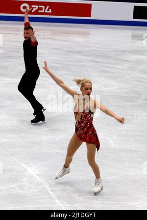 Montpellier, Frankreich. 23. März 2022. DIE US-amerikanischen Alexa Scimeca-Knierim und Brandon Frazier treten am 23. März 2022 während des Kurzprogramms der Paare bei den ISU-Eiskunstlauf-Weltmeisterschaften in Montpellier, Südfrankreich, auf.Foto von Patrick Aventurier/ABACAPRESS.COM Quelle: Abaca Press/Alamy Live News Stockfoto