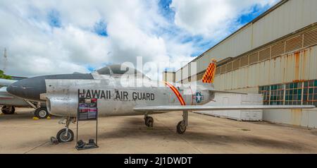 Honolulu, Oahu, Hawaii, USA - August 2016: US-amerikanische Luftwaffe North American Aviation F-86L Sabre Interceptor von 1950s in der Stockfoto